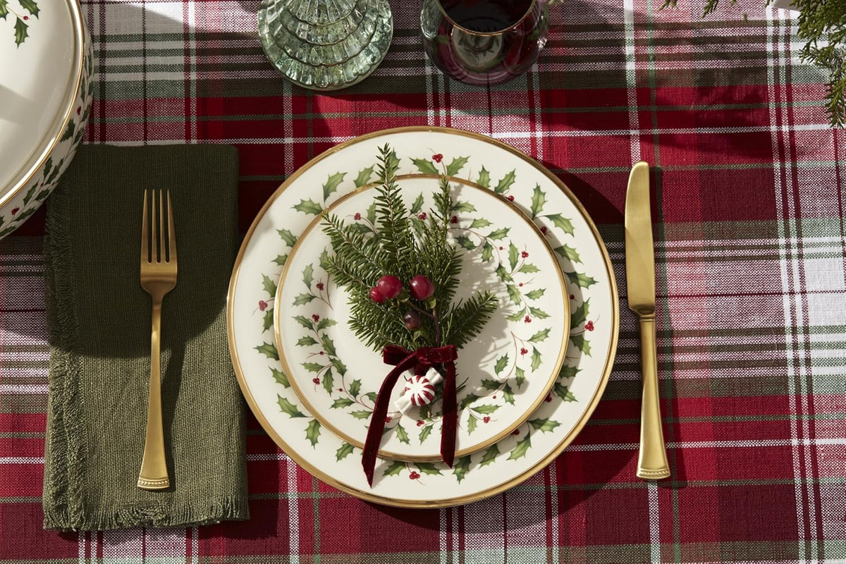 Lenox 899203 Holiday 18-Piece Dinnerware Set, Service For 6
