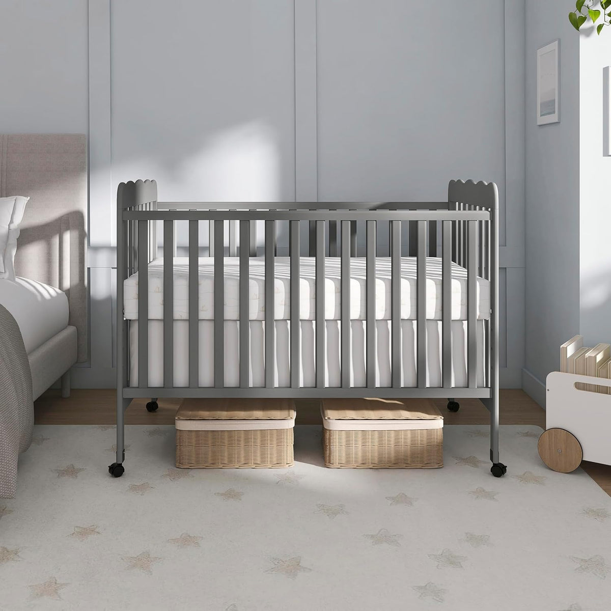 Dream On Me Carson Classic 3-in-1 Convertible Full-Size Baby Crib in Steel Grey, GreenGuard Gold & BSA, 4 Mattress Heights, Converts to Day & Toddler Bed, Locking Wheels, Classic Nursery Design