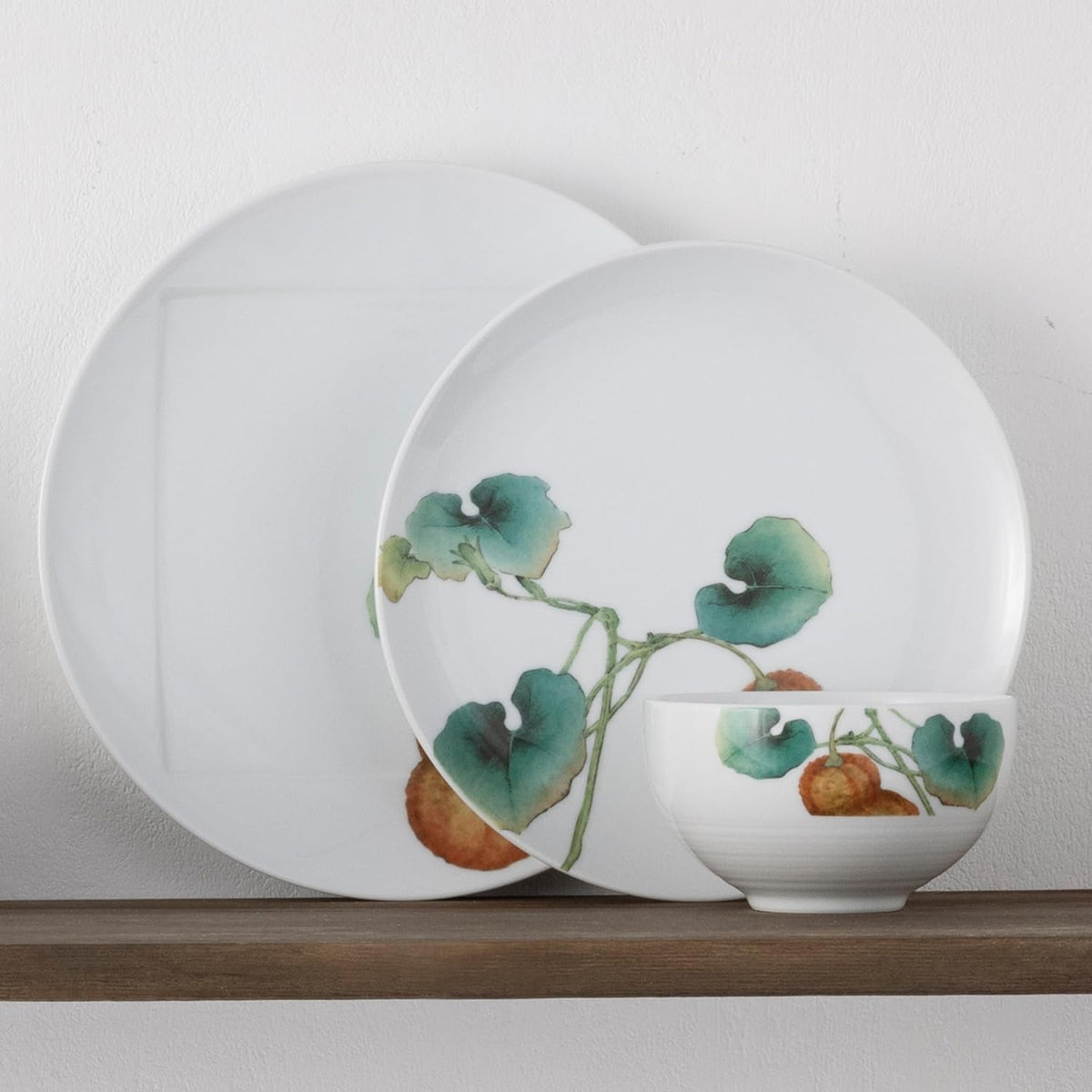 Noritake Kyoka Shunsai 18-Piece Dinnerware Set, Service for 6