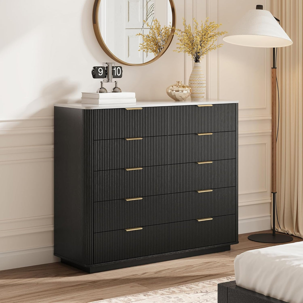 Fluted 10 Drawers Dresser for Bedroom, 47'' Wide Modern Chest of Drawers with Thickened Curved Profile Design, Wood Dressers TV Stand for Bedroom, Living Room, Hallway,Black