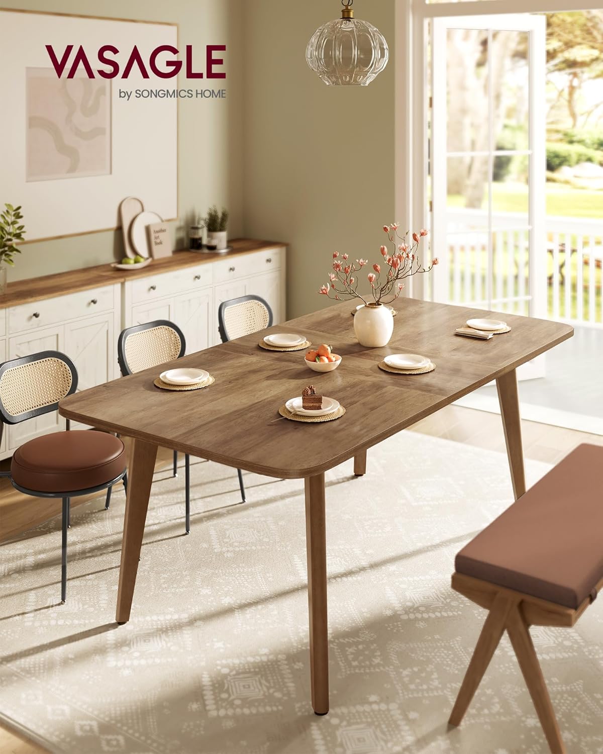 VASAGLE MAEZO Collection - Extendable Dining Table for 4/6/8, Kitchen Table with Tapered Legs, Curved Transitions, for Dining Room, Kitchen, Home Office, Honey Brown UKDT090K01V1