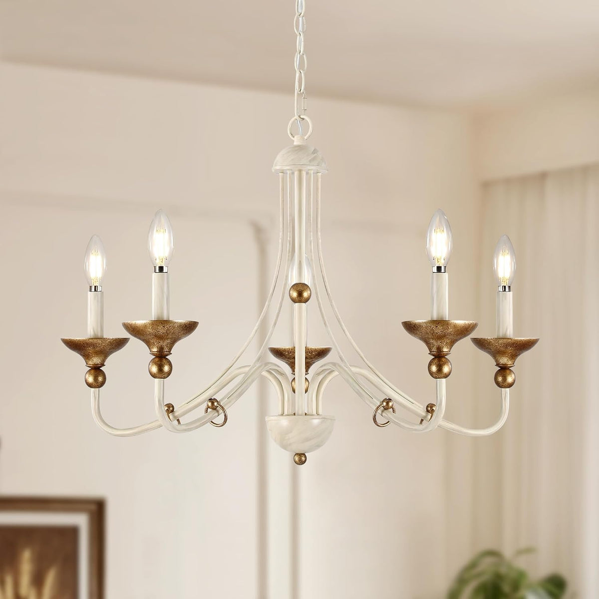 27.1" French Country Chandeliers for Dining Room, 5-Light Farmhouse Candle Chandelier, Rustic Vintage White&Antique Gold Metal Pendant Light Fixture for Kitchen Island Bedroom Living Room Foyer