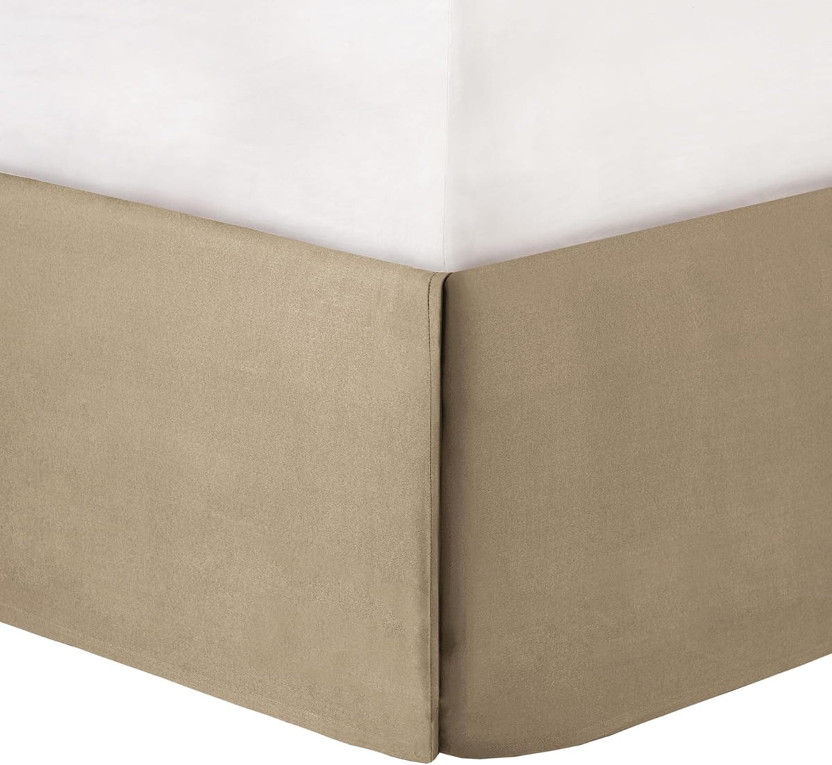 Madison Park 7-Piece Velvet Comforter Set, Jacquard Bedding Sets for All Season, Includes Comforter, Bed Skirt, Pillow Shams and Decorative Pillow, Queen/King/Cal King, Nocturne, Champagne | All Season