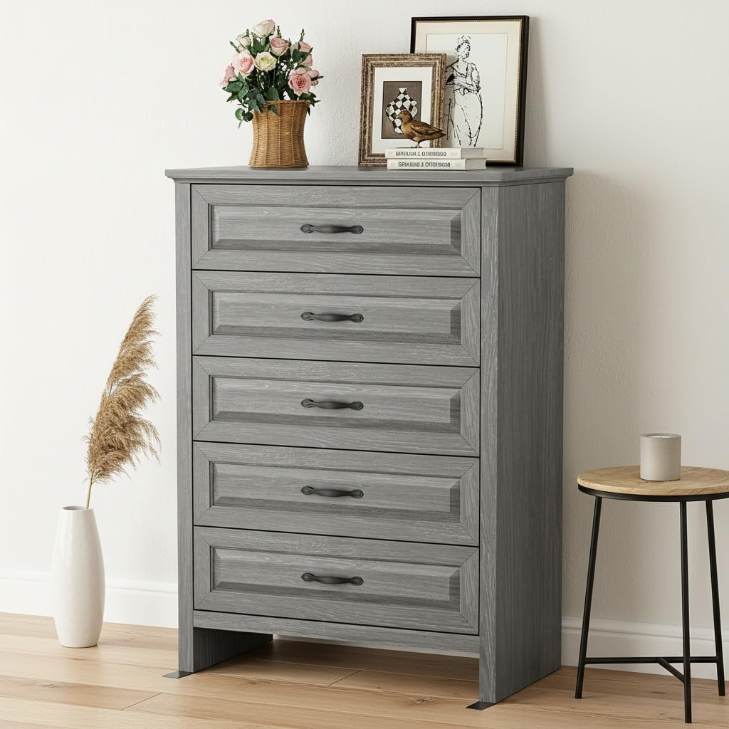 Marsail Farmhouse 5 Drawer Dresser, Wood Chest of Drawers with Natural Texture, Smooth Gliding Drawers, Versatile Storage Organizer Cabinet for Bedroom & Living Room, Grey
