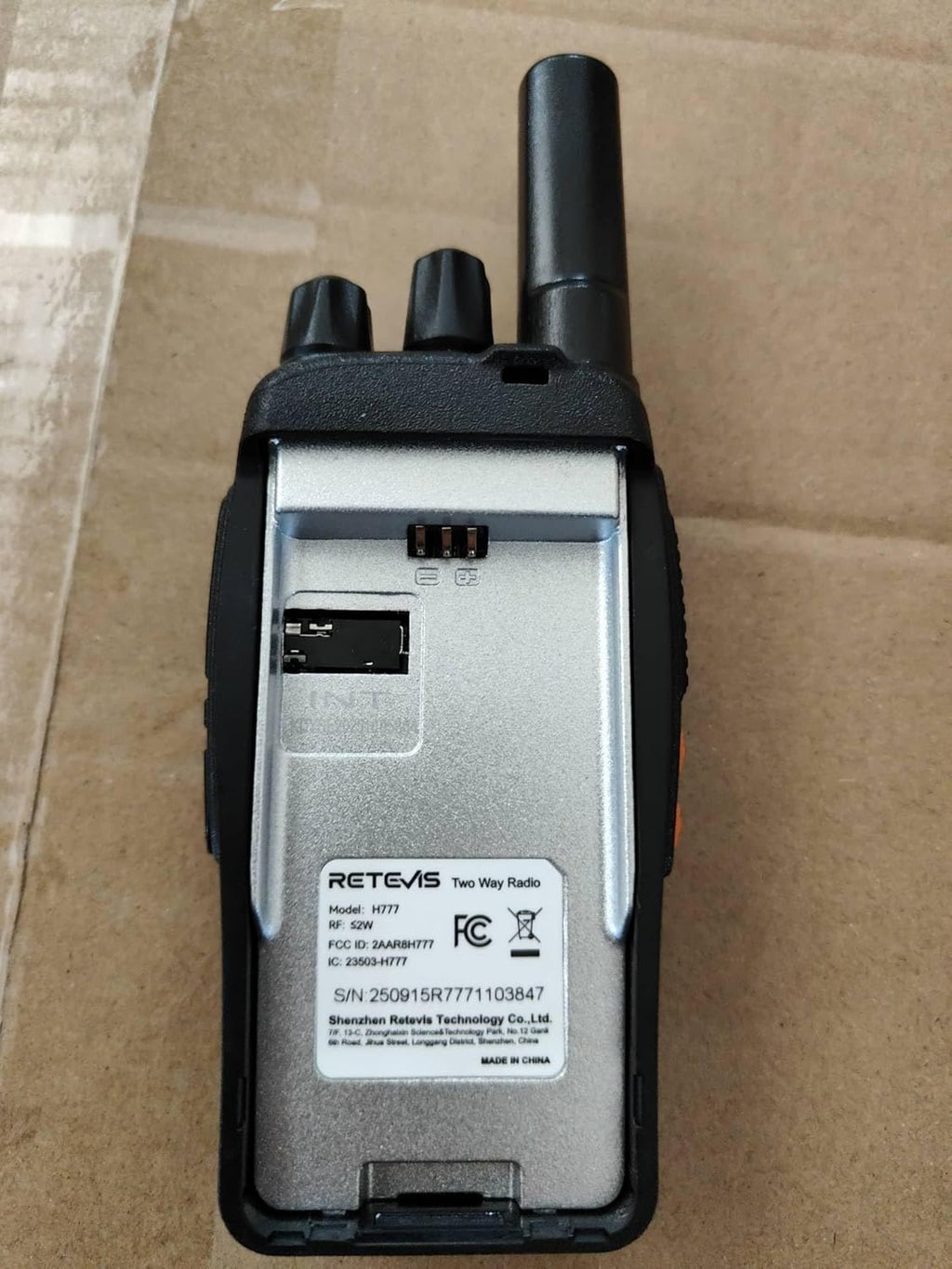 Case of 6,Retevis H-777 Walkie Talkies for Adults Long Range, Rechargeable Two-Way Radios,with 6-Way Multi Unit Charger,Flashlight Handheld Business 2 Way Radios
